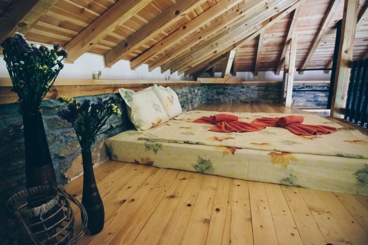 Завоя Hotell Krushuna Eksteriør bilde
